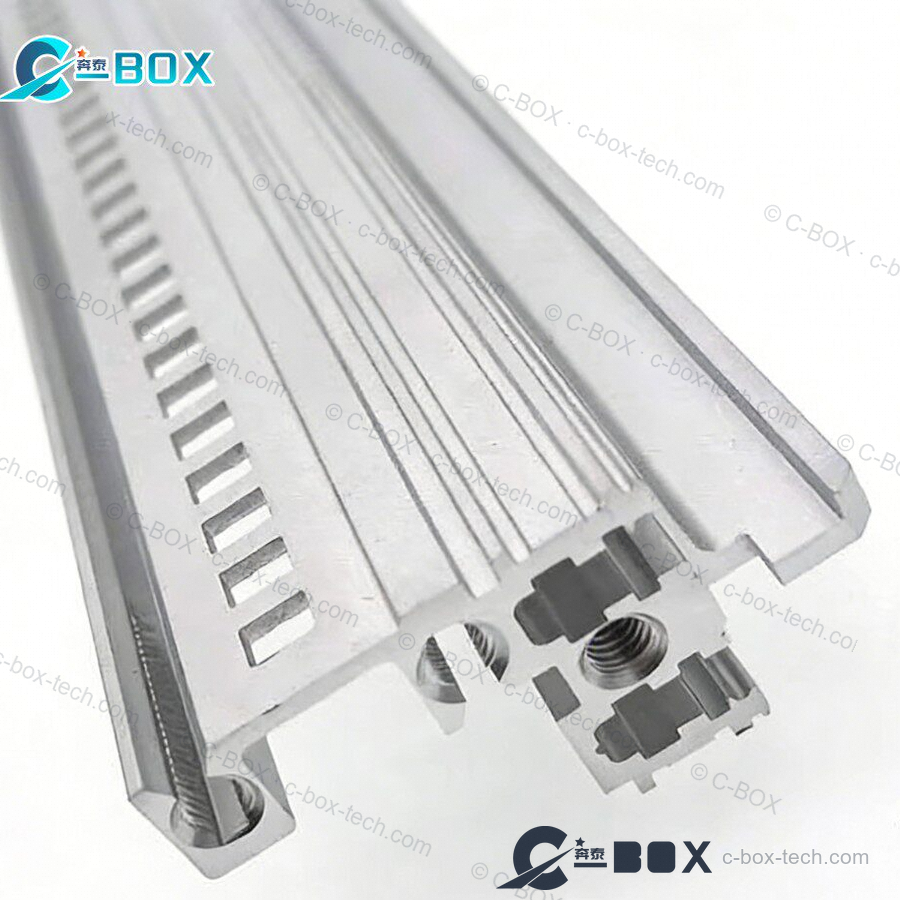 C-BOX Cross Member for VPX, M-profile and EMC, 84 HP, catalog number 34562-984